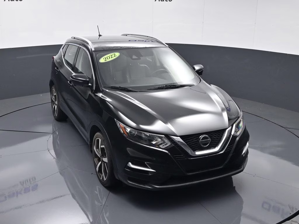 2022 Magnetic Black Pearl Nissan Rogue Sport SL AWD SUV