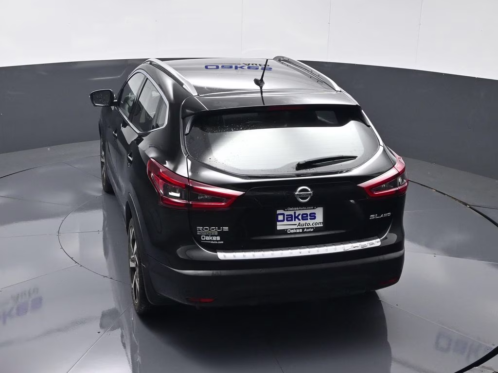 2022 Magnetic Black Pearl Nissan Rogue Sport SL AWD SUV