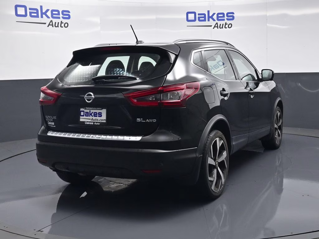 2022 Magnetic Black Pearl Nissan Rogue Sport SL AWD SUV