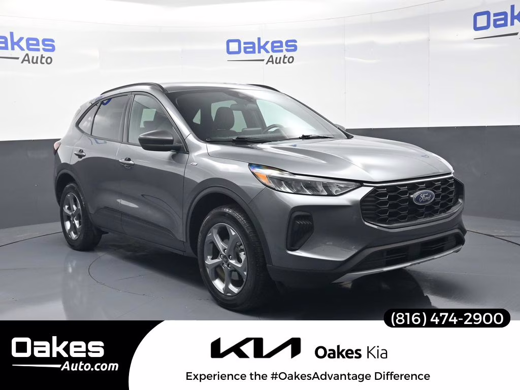 2025 Gray Metallic Ford Escape ST-Line AWD SUV