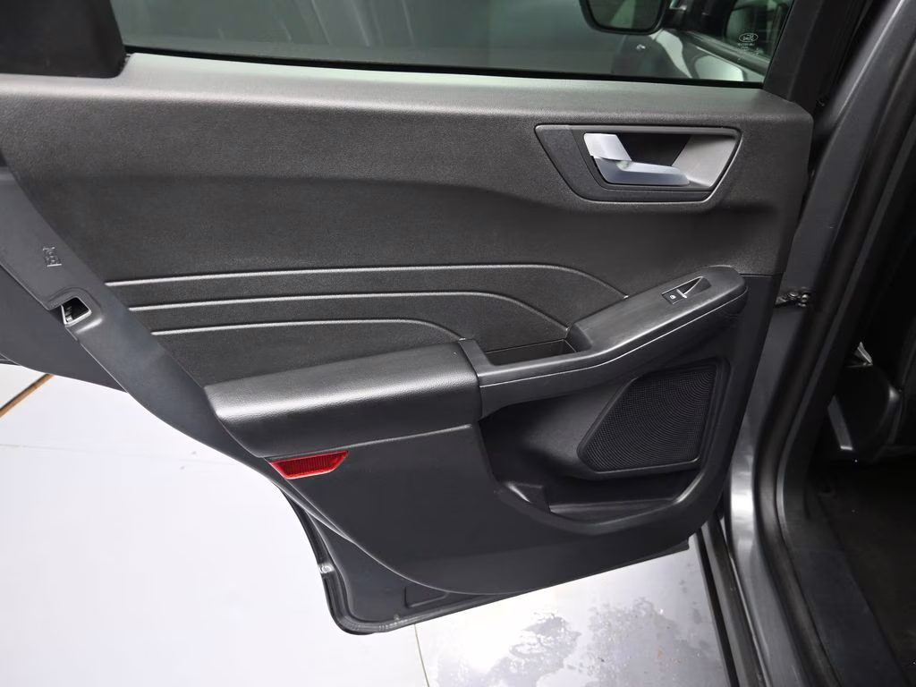 2025 Gray Metallic Ford Escape ST-Line AWD SUV
