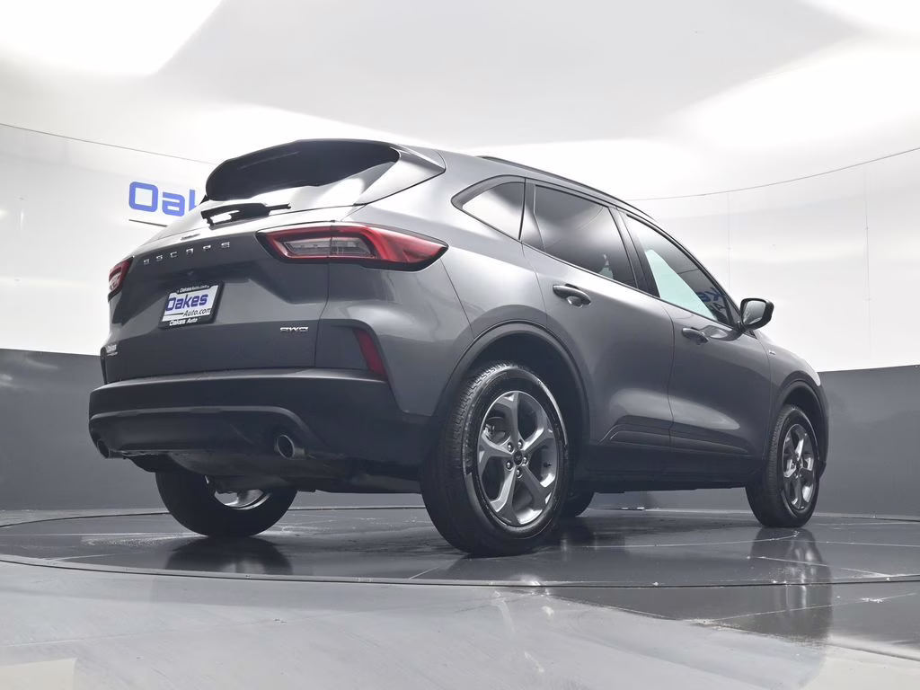 2025 Gray Metallic Ford Escape ST-Line AWD SUV