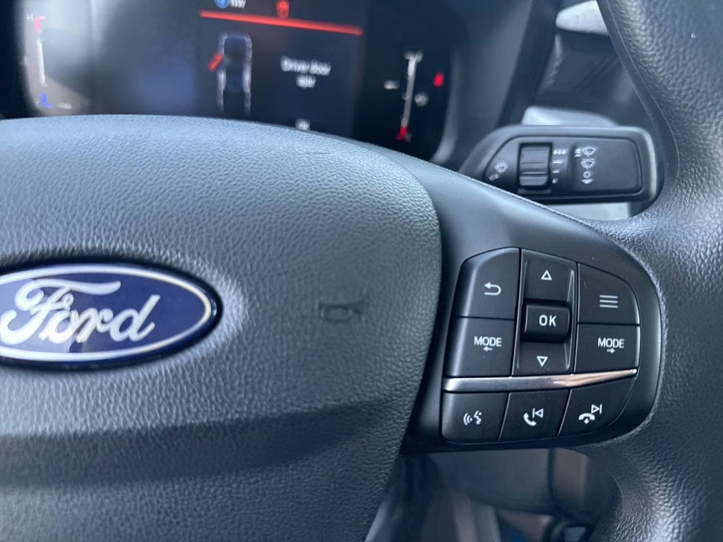 2025 Oxford White Ford Maverick XLT FWD Truck