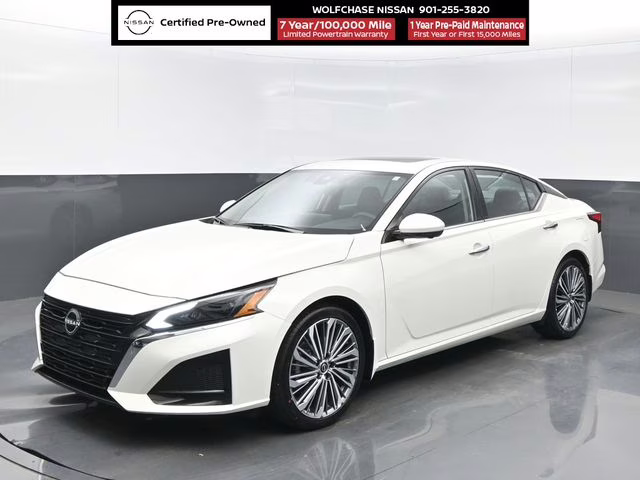 2025 Pearl White Tricoat Nissan Altima 2.5 SL FWD Sedan