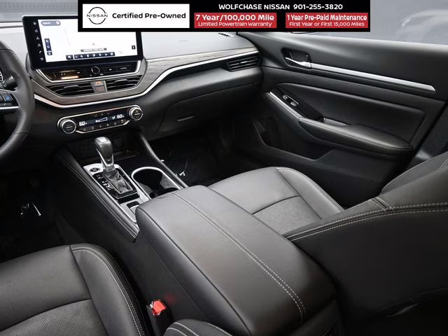2025 Pearl White Tricoat Nissan Altima 2.5 SL FWD Sedan