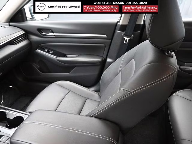 2025 Pearl White Tricoat Nissan Altima 2.5 SL FWD Sedan