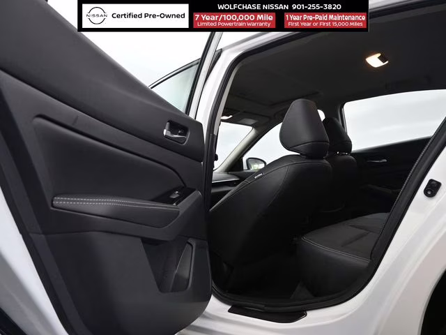 2025 Pearl White Tricoat Nissan Altima 2.5 SL FWD Sedan