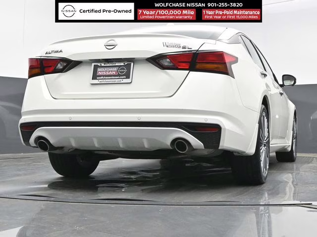 2025 Pearl White Tricoat Nissan Altima 2.5 SL FWD Sedan