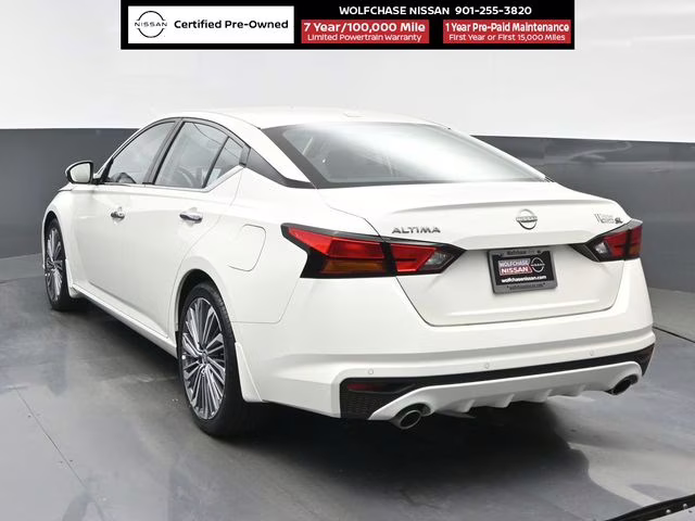 2025 Pearl White Tricoat Nissan Altima 2.5 SL FWD Sedan