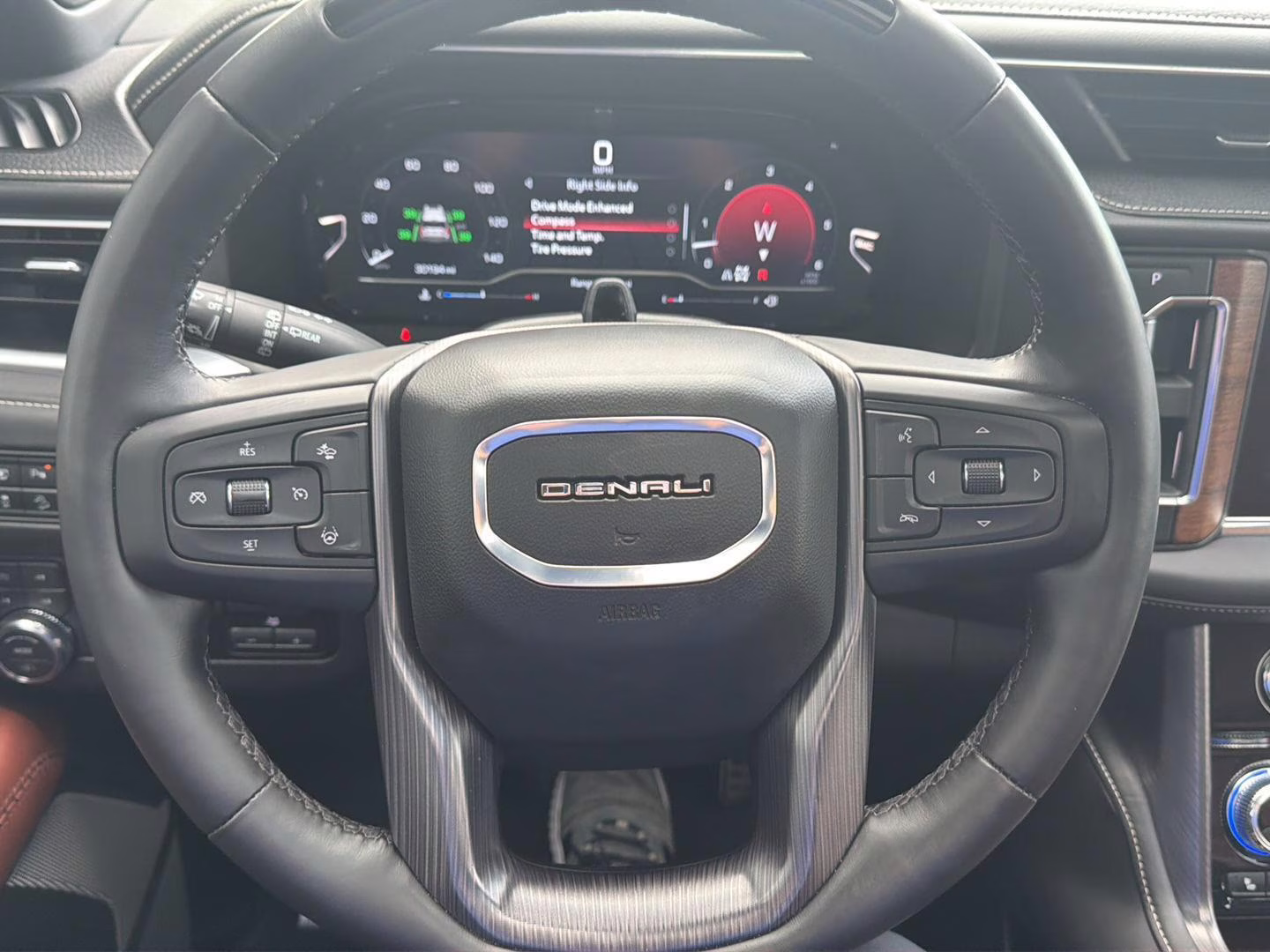 2024 Sterling Metallic GMC Yukon XL Denali Ultimate 4X4 SUV