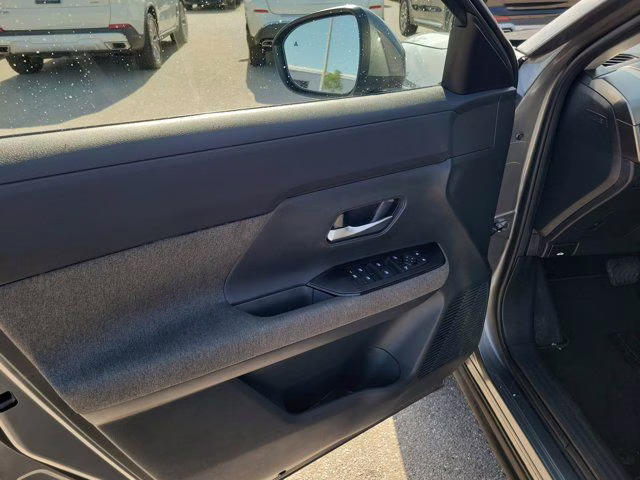 2025 Gun Metallic Nissan Kicks SV FWD SUV
