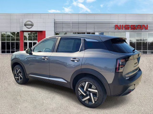 2025 Gun Metallic Nissan Kicks SV FWD SUV