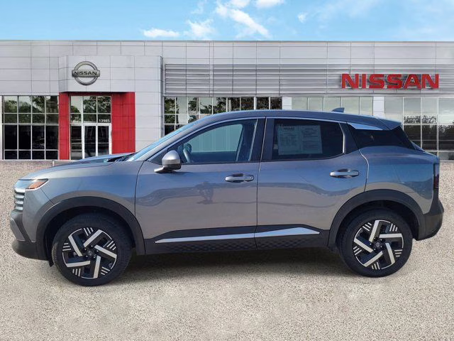 2025 Gun Metallic Nissan Kicks SV FWD SUV