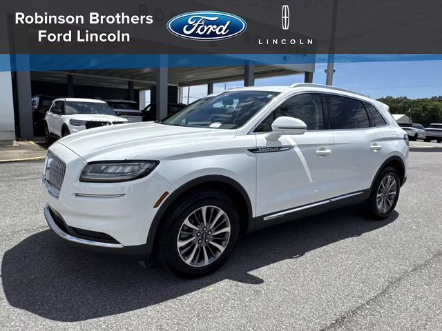 2023 White Metallic Lincoln Nautilus Standard AWD SUV