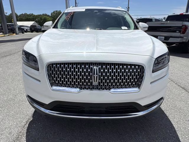 2023 White Metallic Lincoln Nautilus Standard AWD SUV