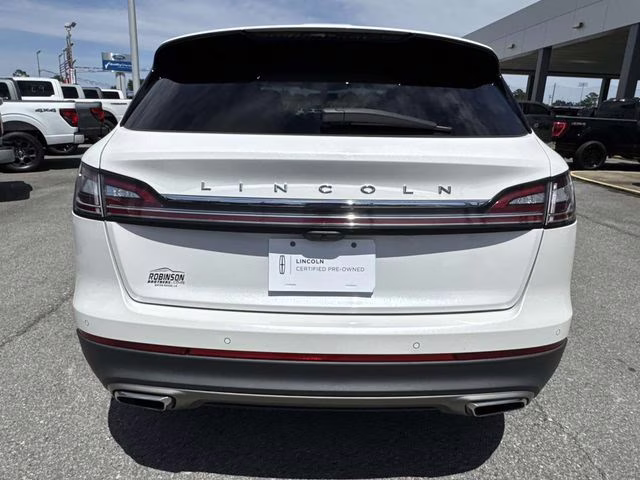 2023 White Metallic Lincoln Nautilus Standard AWD SUV