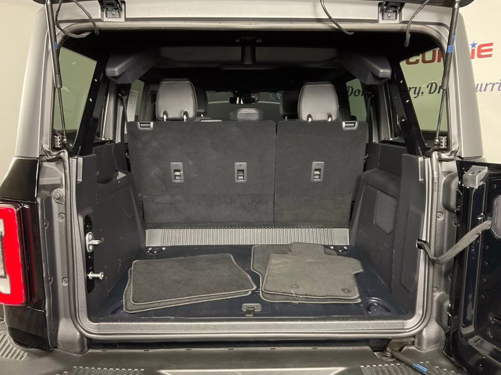 2024 Shadow Black Ford Bronco Badlands 4X4 SUV
