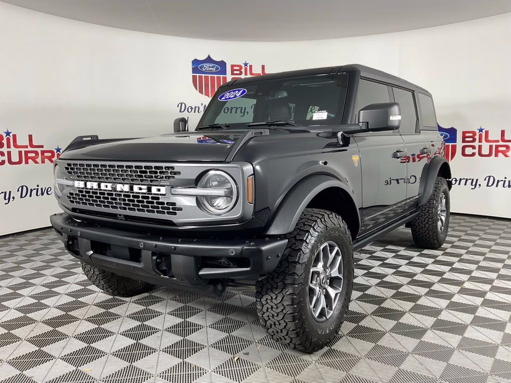 2024 Shadow Black Ford Bronco Badlands 4X4 SUV