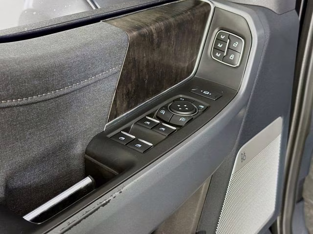 2023 Black Metallic Ford Super Duty F-250 SRW Lariat Harley - Davidson 4X4 Truck