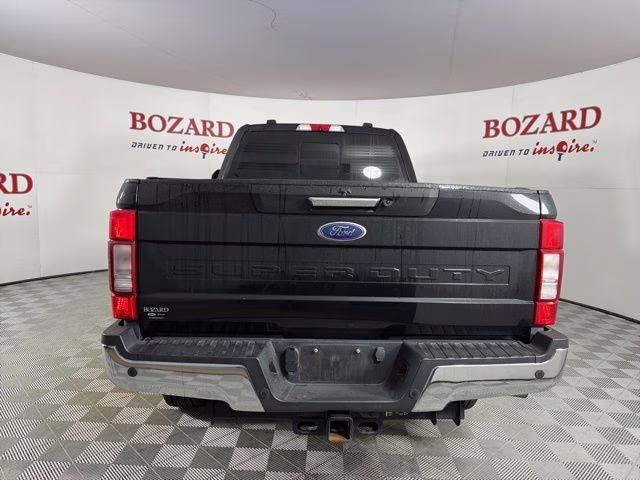 2020 Black Metallic Ford Super Duty F-350 SRW Lariat 4X4 Truck