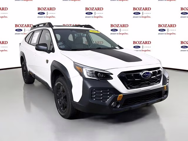 2024 Crystal White Pearl Subaru Outback Wilderness AWD SUV