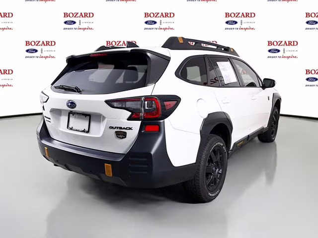 2024 Crystal White Pearl Subaru Outback Wilderness AWD SUV