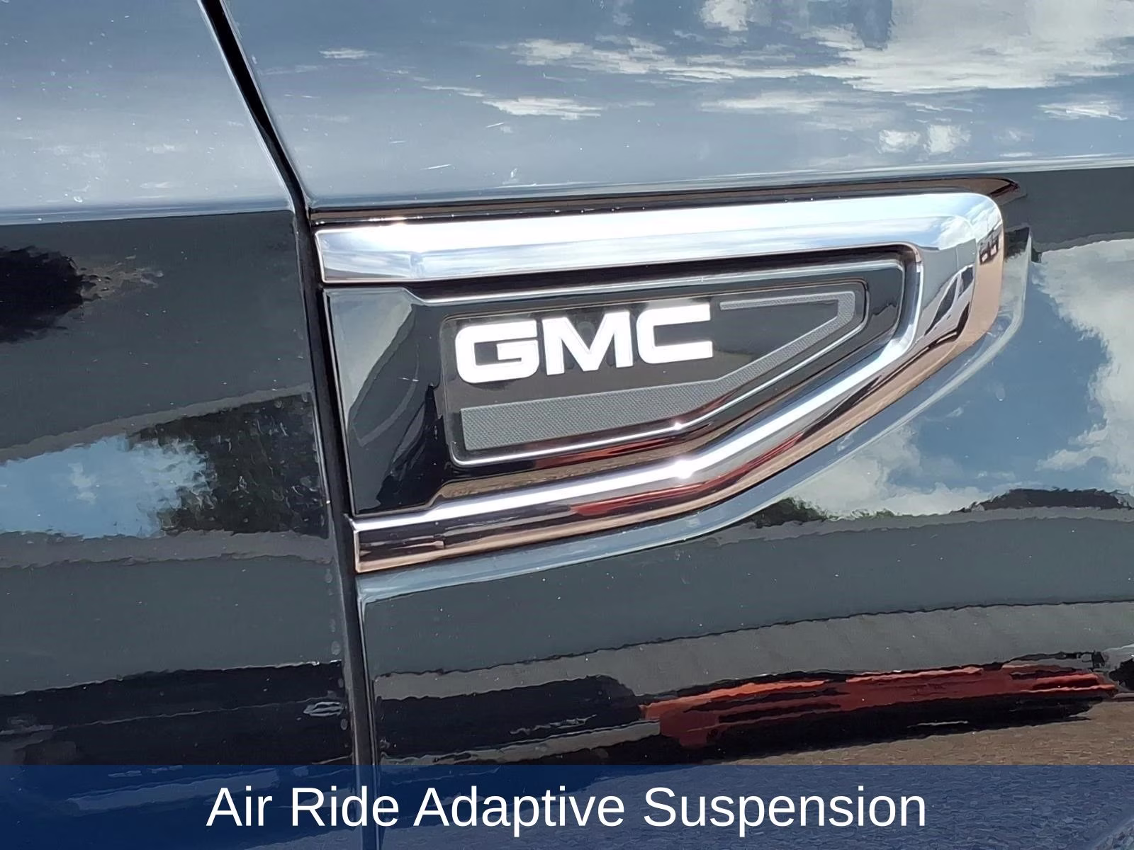 2024 Onyx Black GMC Yukon Denali Ultimate 4X4 SUV