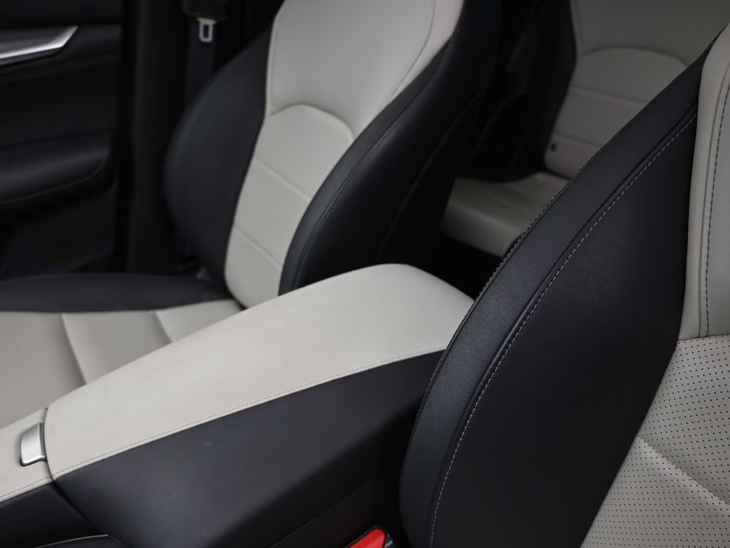 2023 Black Obsidian INFINITI QX55 LUXE AWD SUV