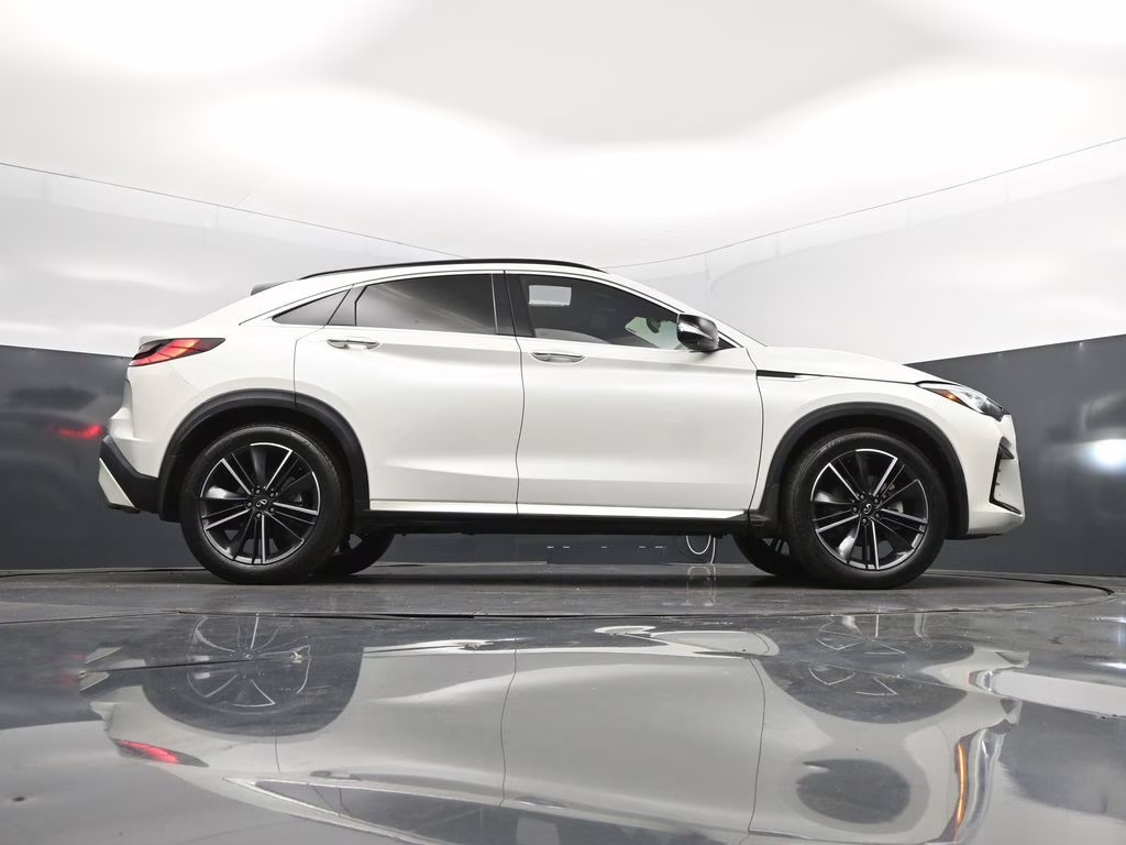 2023 Majestic INFINITI QX55 ESSENTIAL AWD SUV