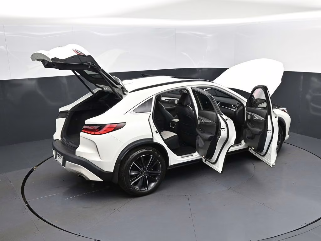 2023 Majestic INFINITI QX55 ESSENTIAL AWD SUV