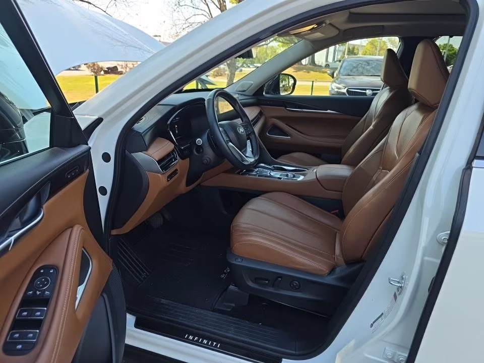 2023 Majestic INFINITI QX60 Sensory AWD SUV