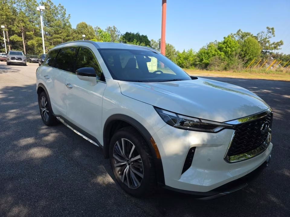 2023 Majestic INFINITI QX60 Sensory AWD SUV