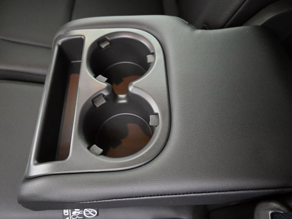 2023 Gun Metallic Nissan Pathfinder SL FWD SUV