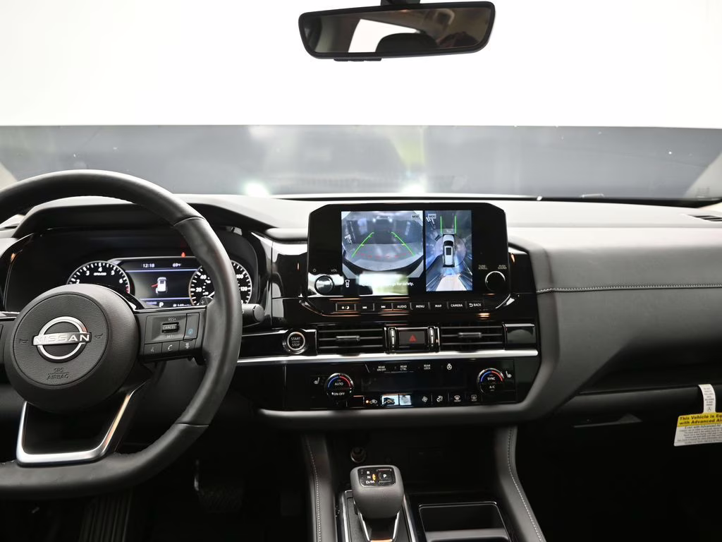 2023 Gun Metallic Nissan Pathfinder SL FWD SUV