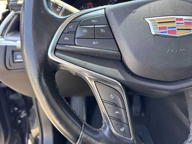 2019 Stellar Black Metallic Cadillac XT5 Luxury AWD AWD SUV