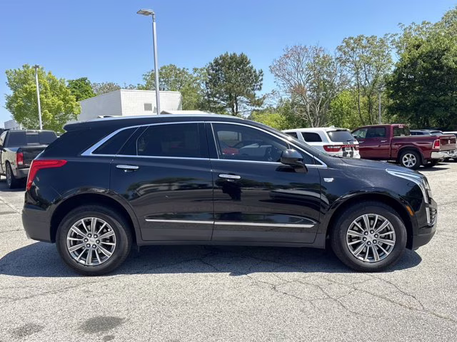2019 Stellar Black Metallic Cadillac XT5 Luxury AWD AWD SUV
