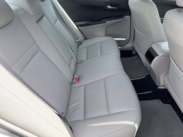 2012 Classic Silver Metallic Toyota Camry SE FWD Sedan