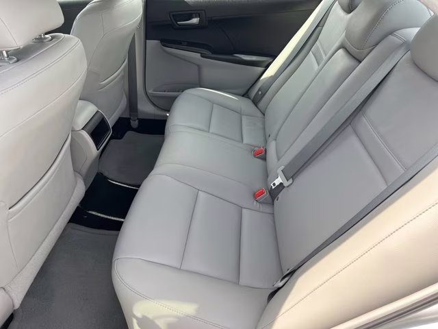 2012 Classic Silver Metallic Toyota Camry SE FWD Sedan