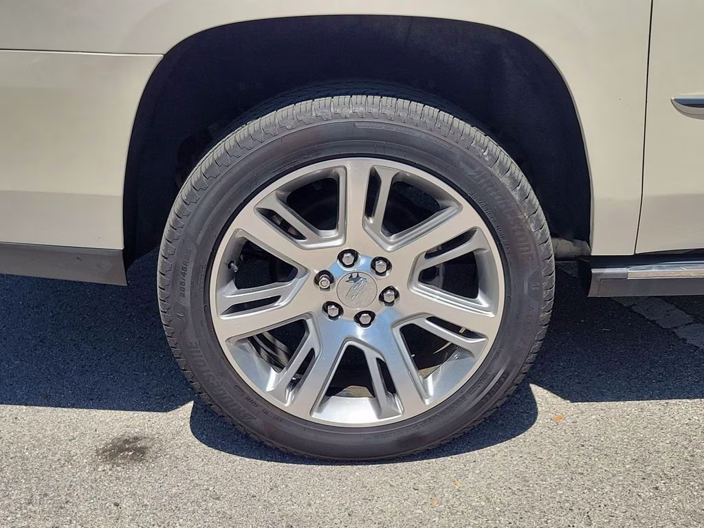 2015 White Diamond Tricoat Cadillac Escalade ESV Premium RWD SUV