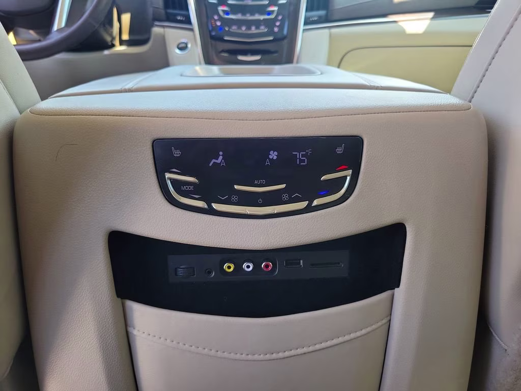 2015 White Diamond Tricoat Cadillac Escalade ESV Premium RWD SUV