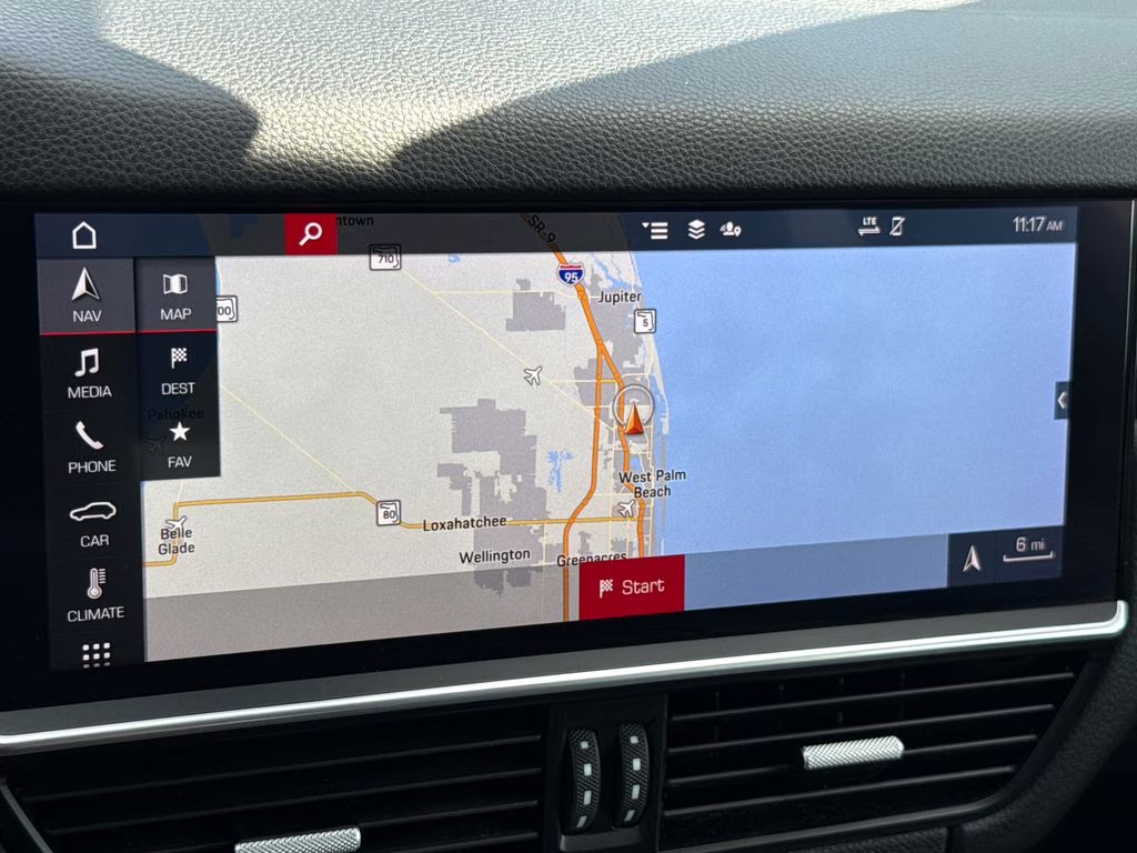 2020 White Porsche Cayenne Base AWD SUV