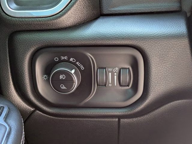 2024 Bright White Clearcoat Ram 2500 Laramie 4X4 Truck