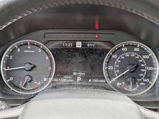 2024 White Mitsubishi Outlander SE AWD SUV