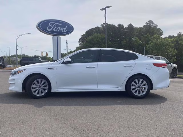 2018 Snow White Pearl Kia Optima EX FWD Sedan