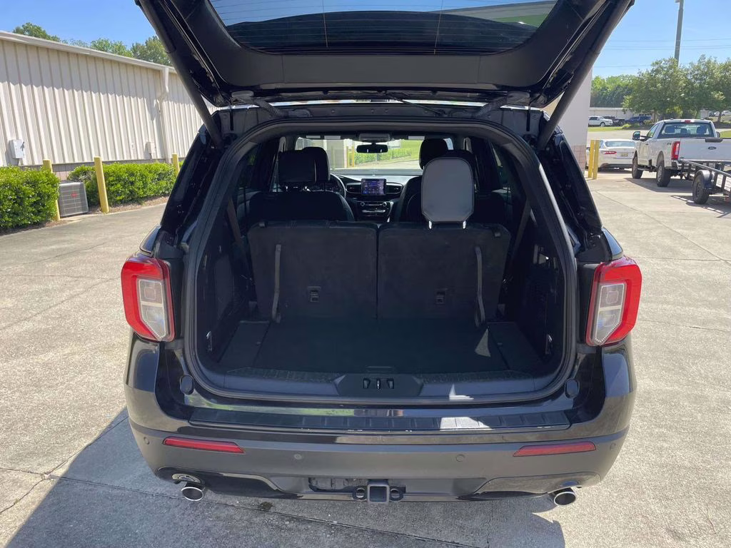 2023 Agate Black Metallic Ford Explorer ST-Line RWD SUV