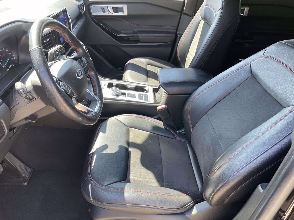 2023 Agate Black Metallic Ford Explorer ST-Line RWD SUV