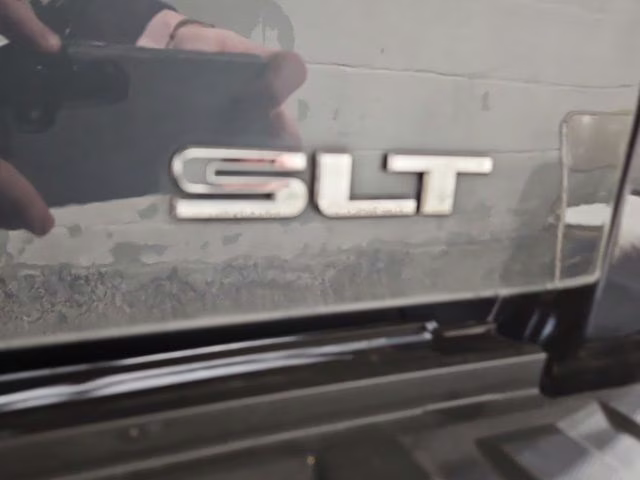 2018 Dark Slate Metallic GMC Sierra 1500 SLT 4X4 Truck