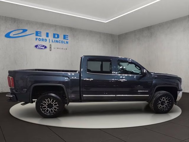 2018 Dark Slate Metallic GMC Sierra 1500 SLT 4X4 Truck