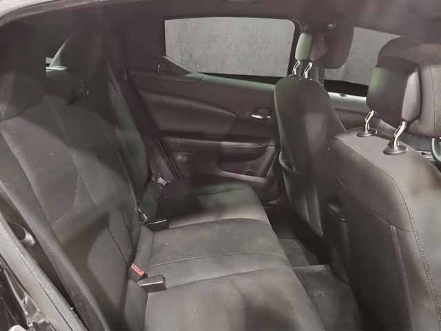 2013 Black Clearcoat Dodge Avenger SE FWD Sedan