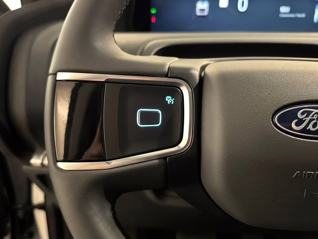 2025 Oxford White Ford Expedition Active RWD SUV